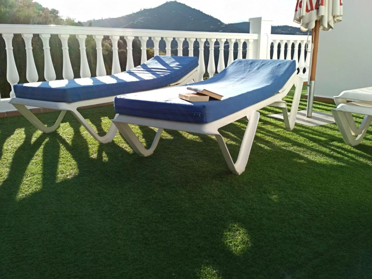 Villa Las Encinas Costa Del Sol Torrox Bagian luar foto